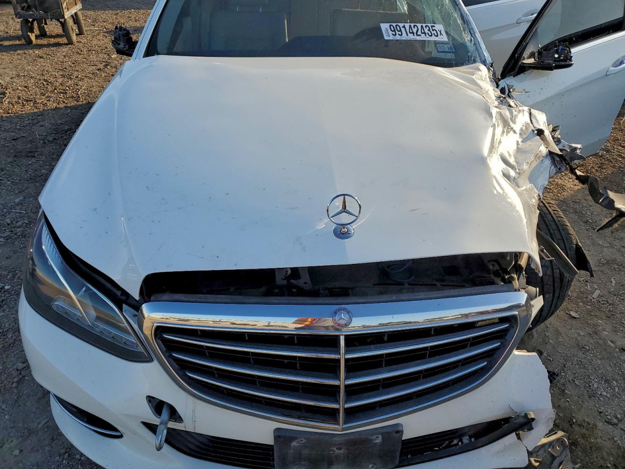 Mercedes-Benz E-Class 350 4matic Wagon Image 5