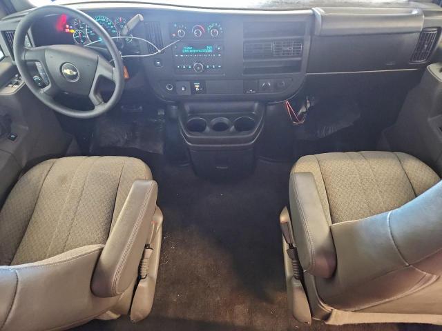 Chevrolet Express Lt Image 8