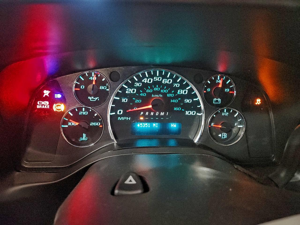 Chevrolet Express Lt Image 7