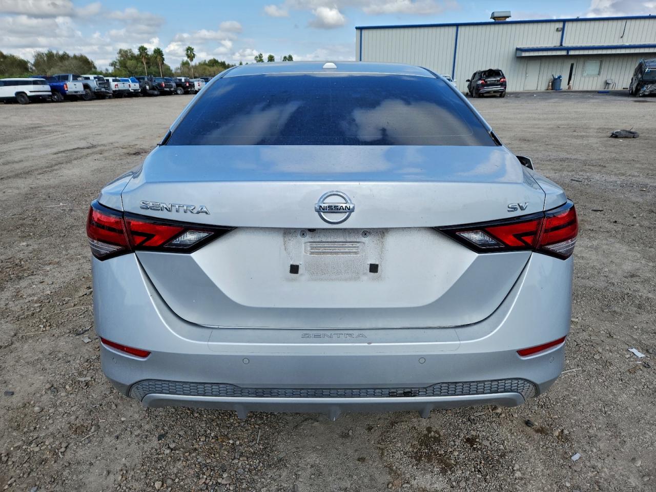 Nissan Sentra Sv Image 10