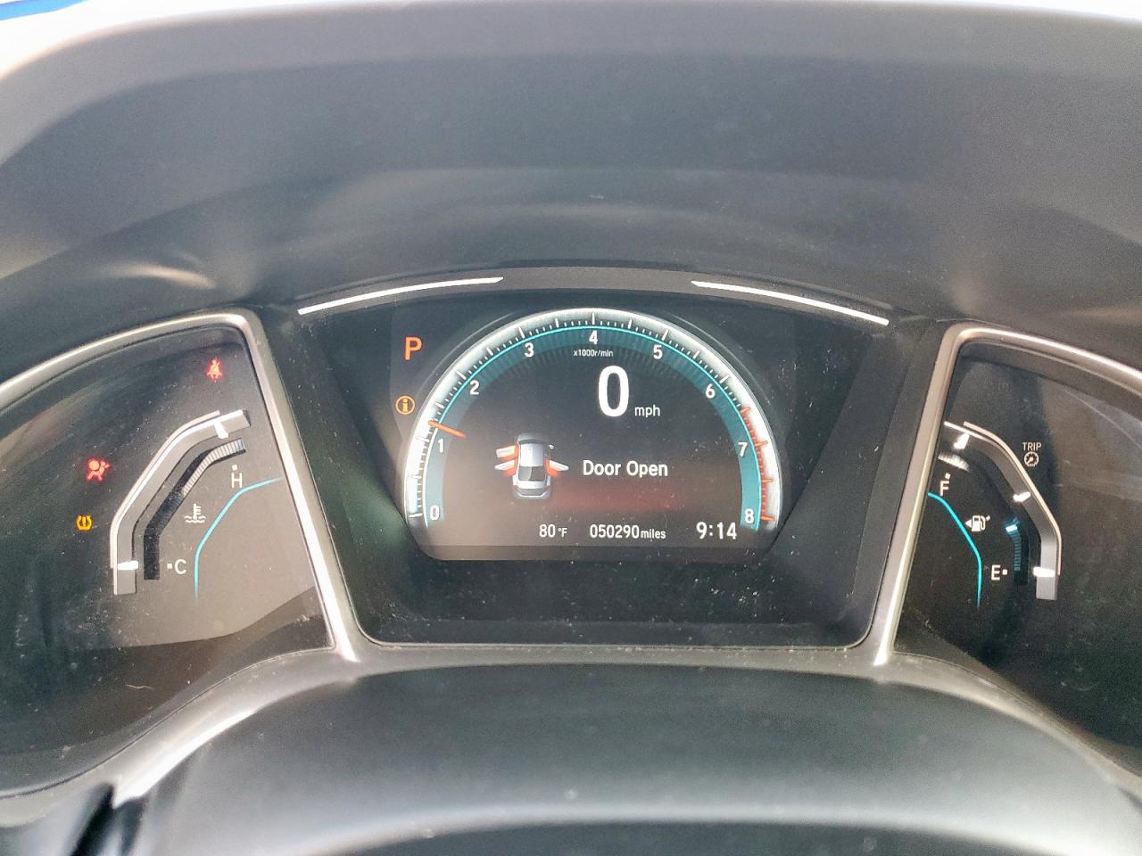 Honda Civic Touring Image 10