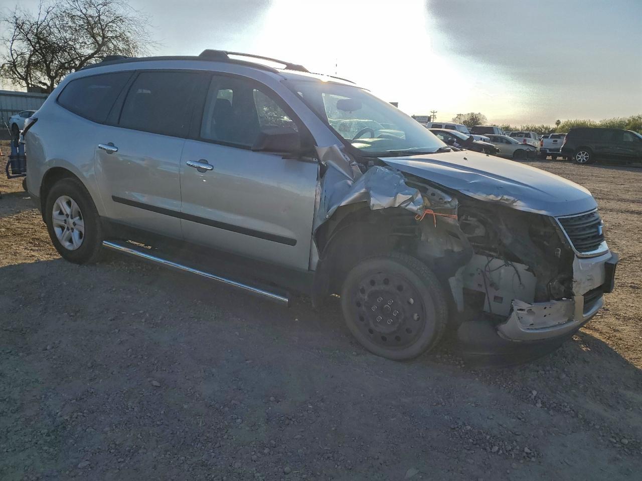 Chevrolet Traverse Ls Image 10