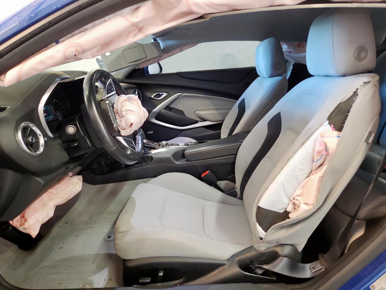 Chevrolet Camaro Ls Image 3