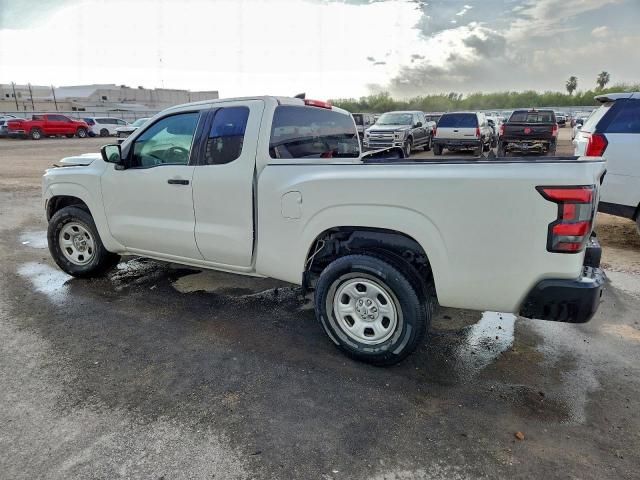 Nissan Frontier S Image 3