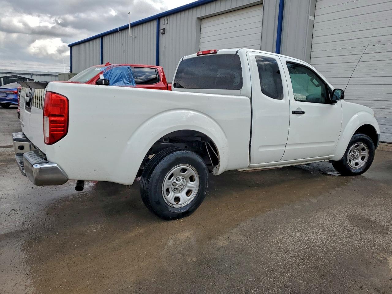 Nissan Frontier S Image 3