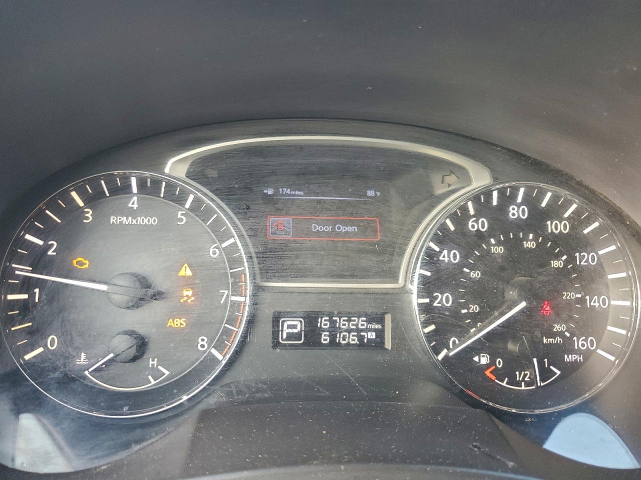 Nissan Altima 2.5 Image 2