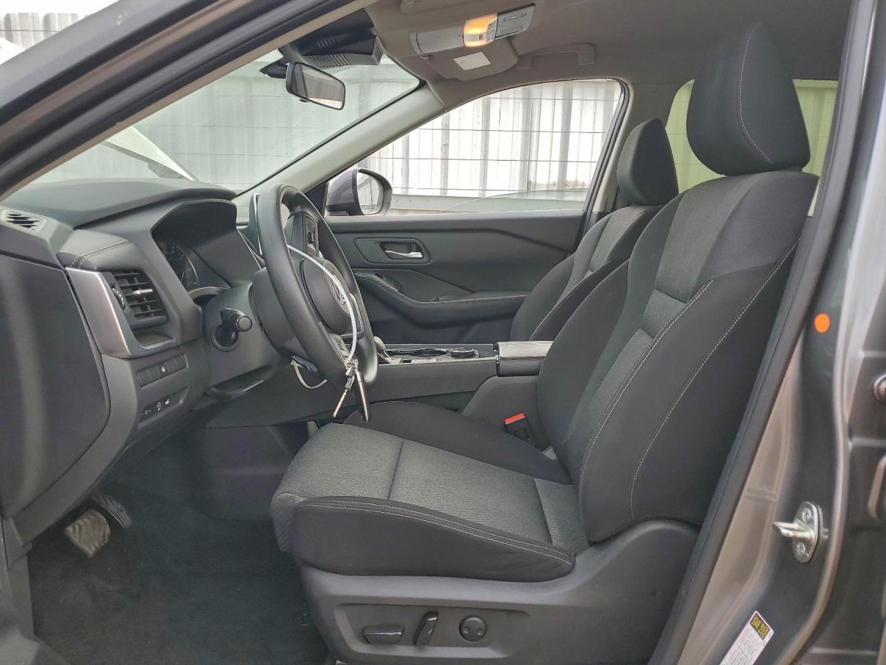 Nissan Rogue Sv Image 3