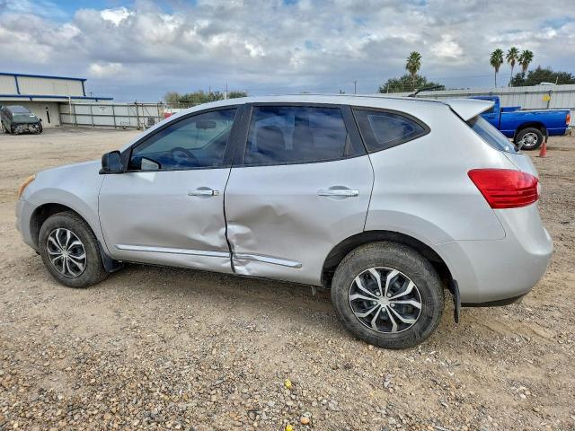 Nissan Rogue S Image 2