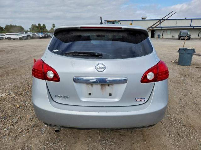 Nissan Rogue S Image 3