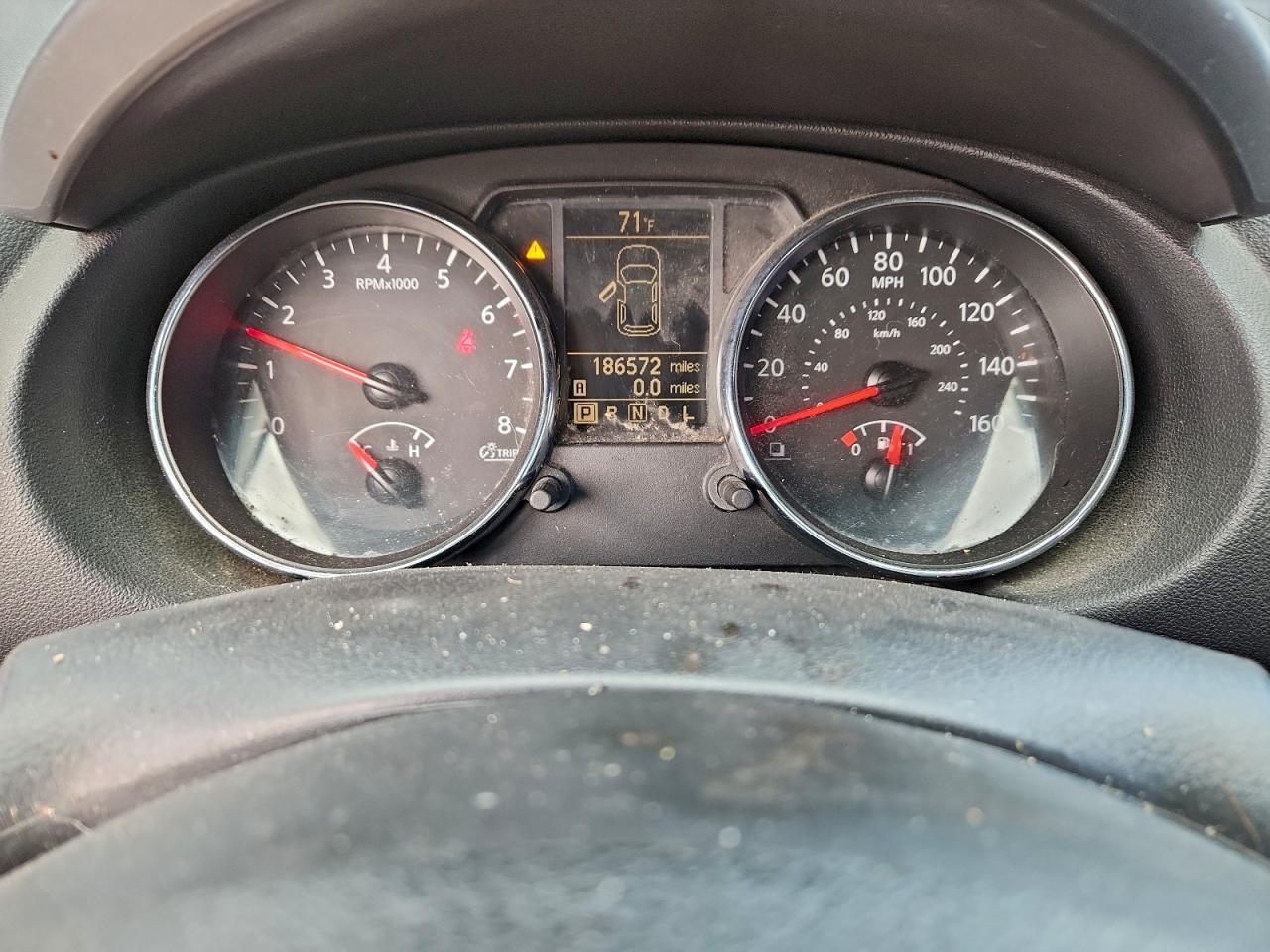 Nissan Rogue S Image 10