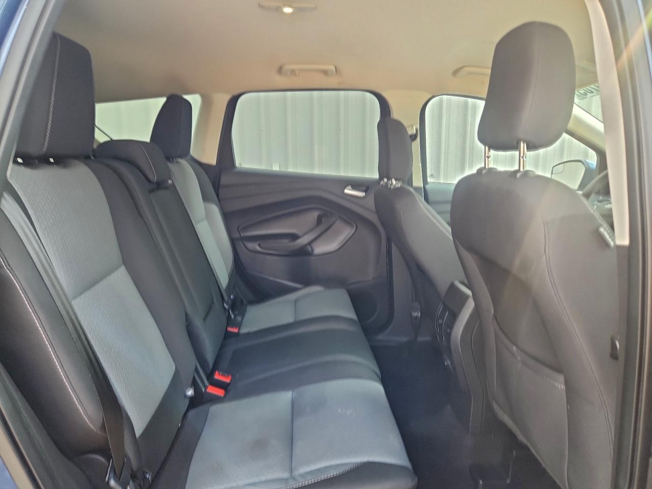 Ford Escape Se Image 3