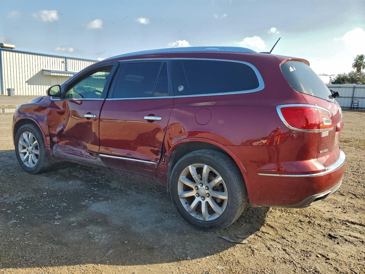 Buick Enclave Image 3