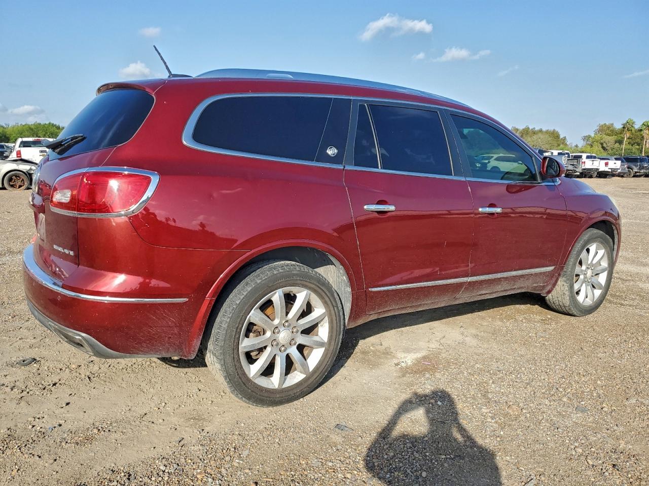 Buick Enclave Image 10