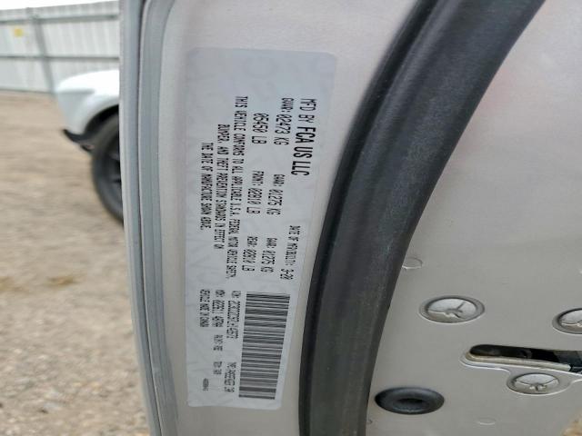 Dodge Challenger Srt Hellcat Image 6