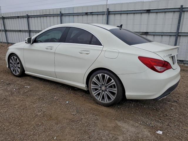 Mercedes-Benz Cla-class 250 4matic Image 2