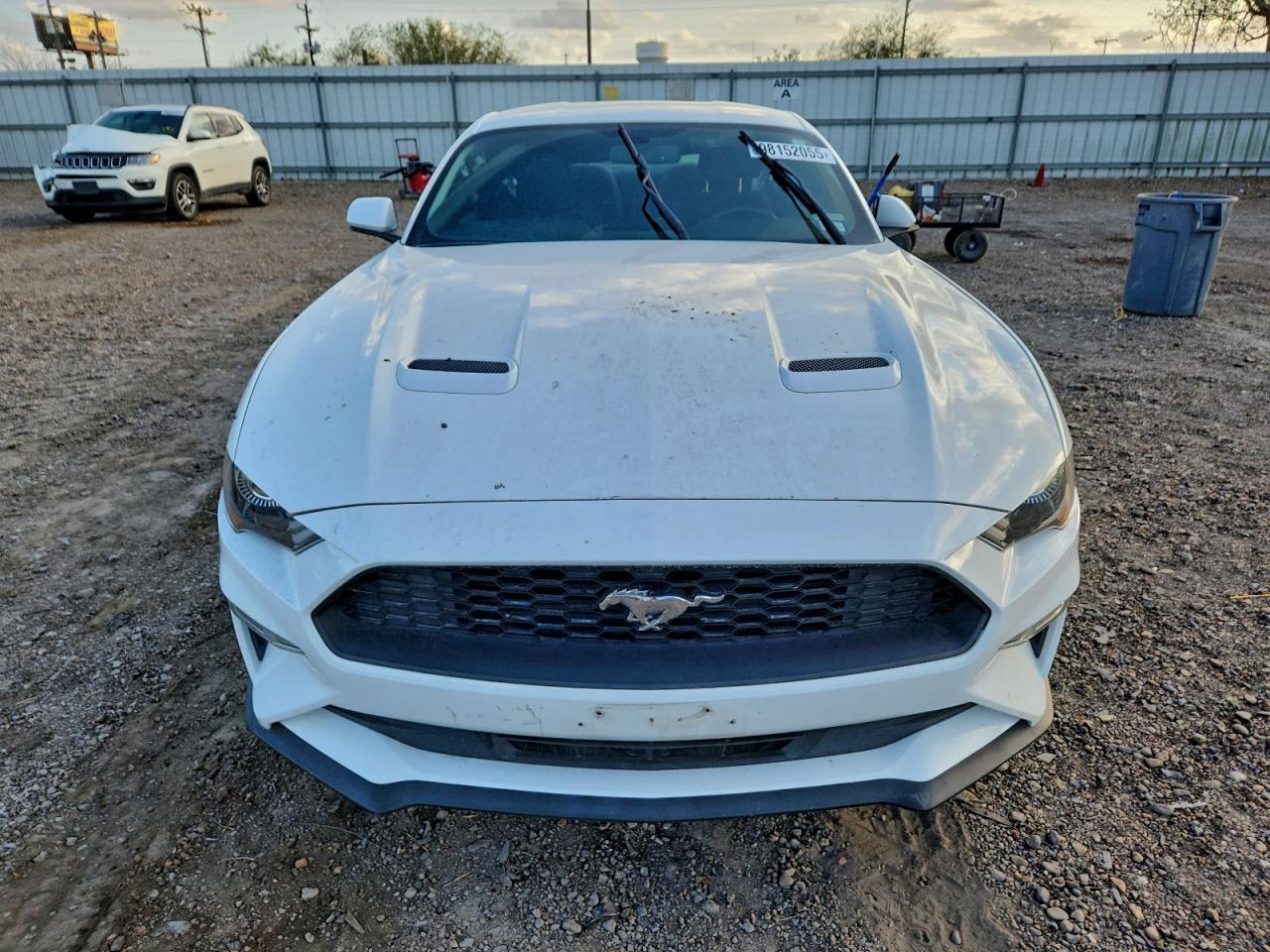 Ford Mustang Image 10