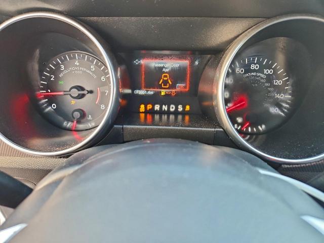 Ford Mustang Image 8