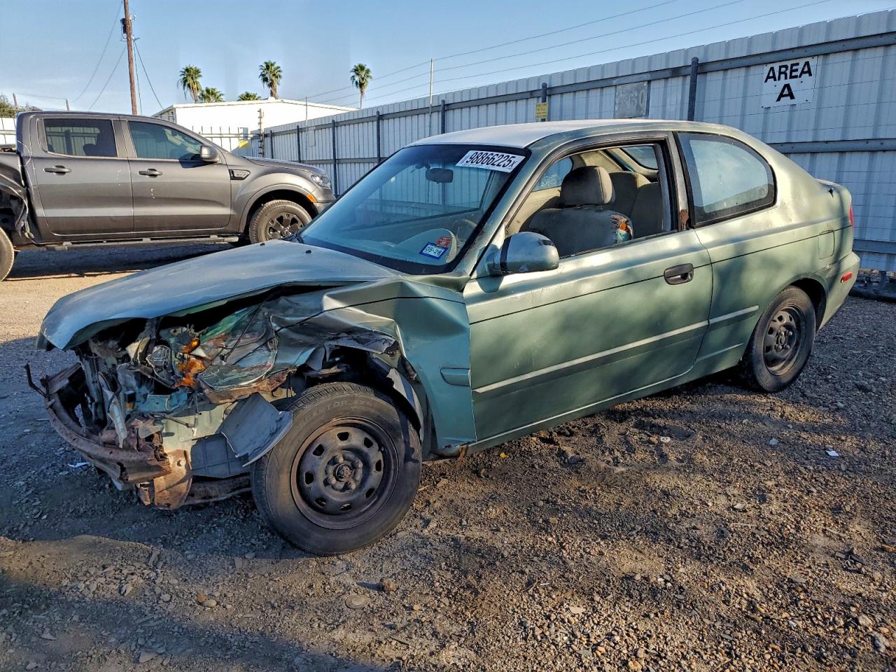 Hyundai ACCENT Gs Image 1