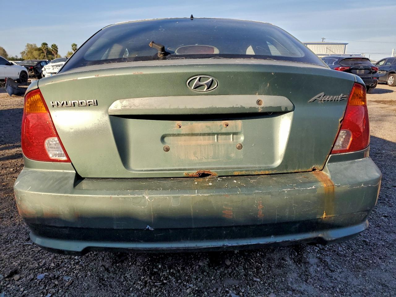 Hyundai ACCENT Gs Image 3