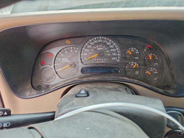 Chevrolet Silverado K1500 Image 9