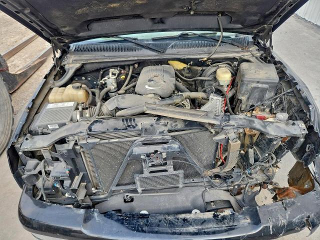 Chevrolet Silverado K1500 Image 11