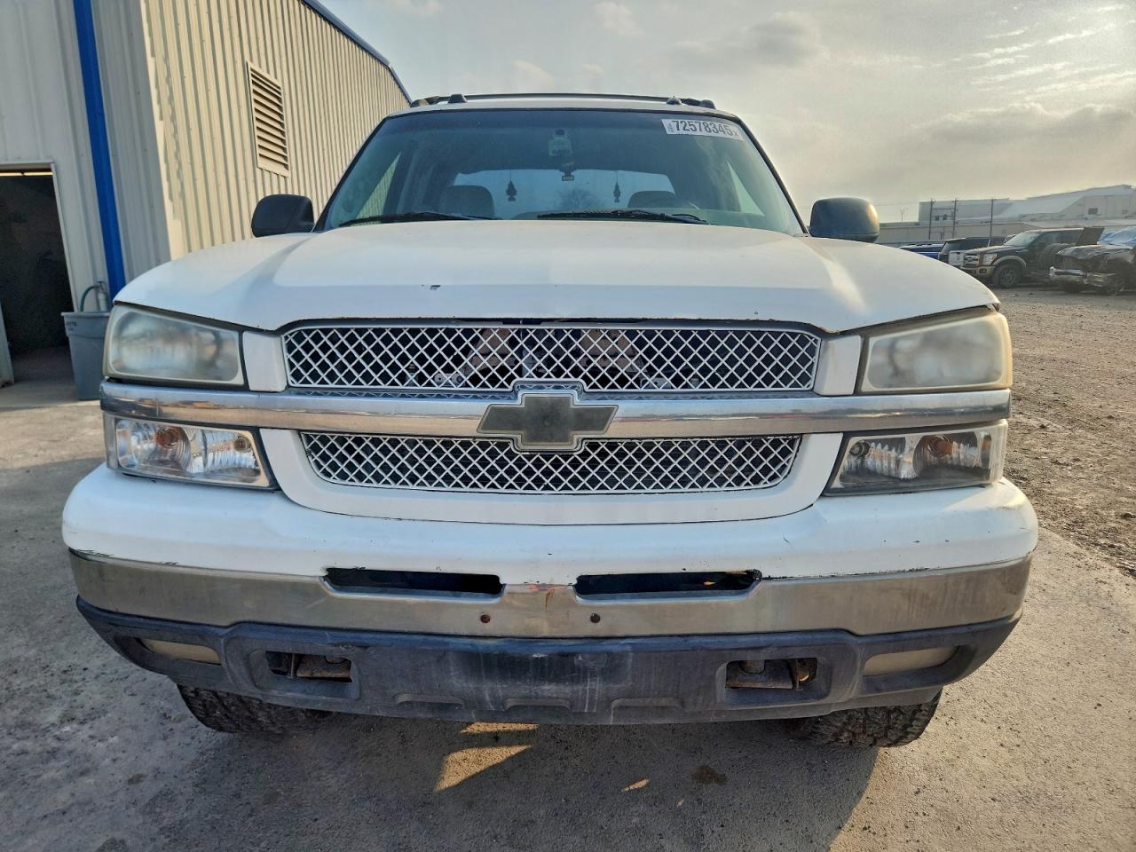 Chevrolet Silverado K1500 Image 11